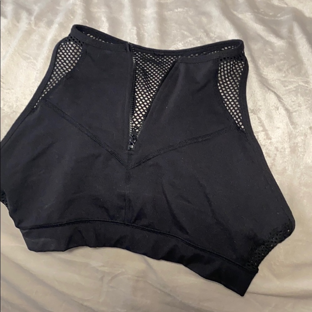 Black Sports Bra